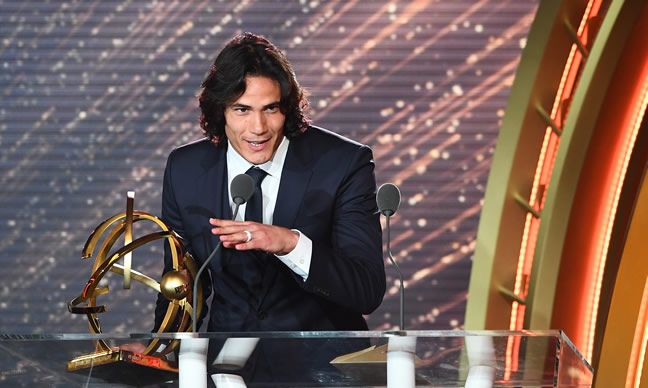 Edinson Cavani Wins Ligue 1 Player Of The Year Award Edinson Cavani Wins Ligue 1 Player Of The Year Award